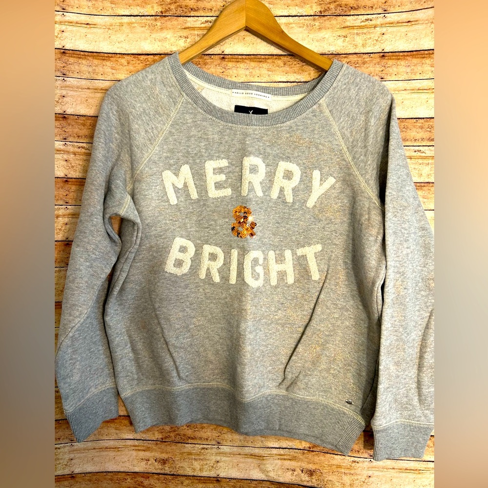 American Eagle size L Merry and bright gray crewneck sweatshirt with gold